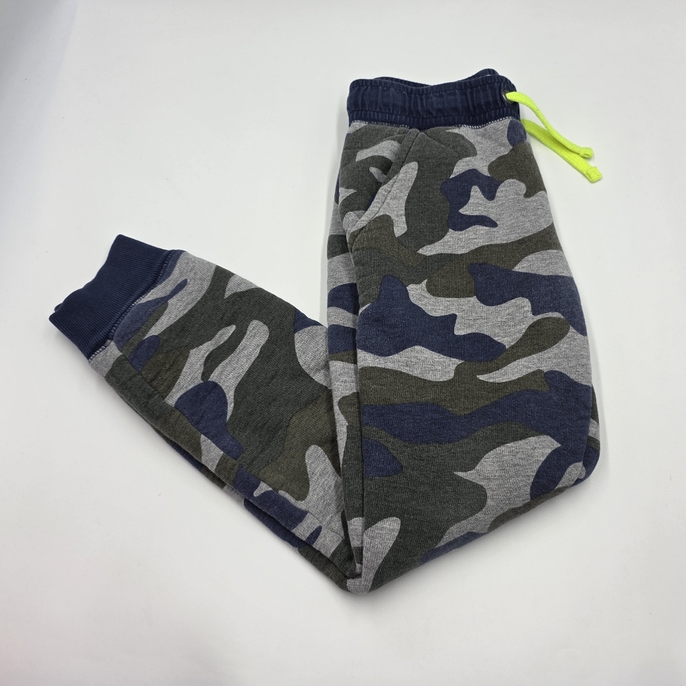 Boden boys' sherpa-lined camo joggers size 10